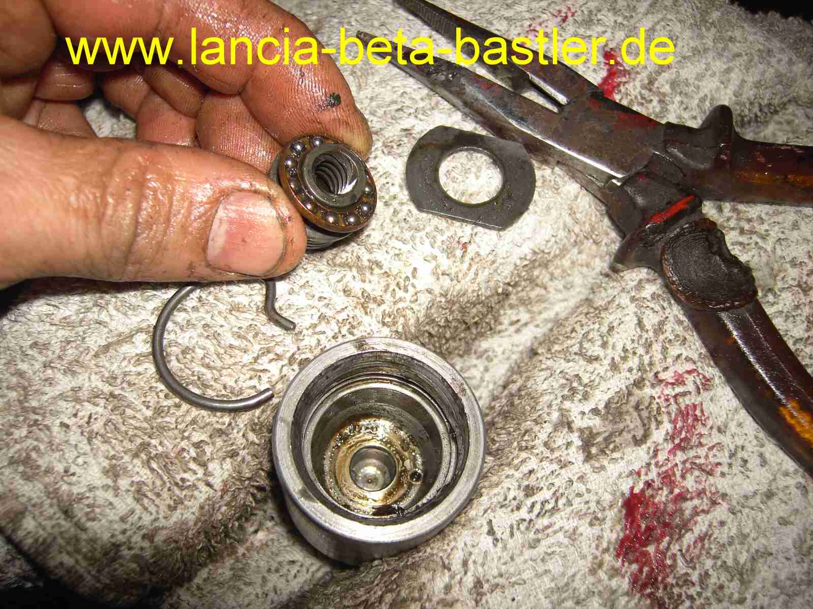 Bremskolben Mutter umbauen Lancia Beta Bremskolben Mutter umbauen Lancia Beta