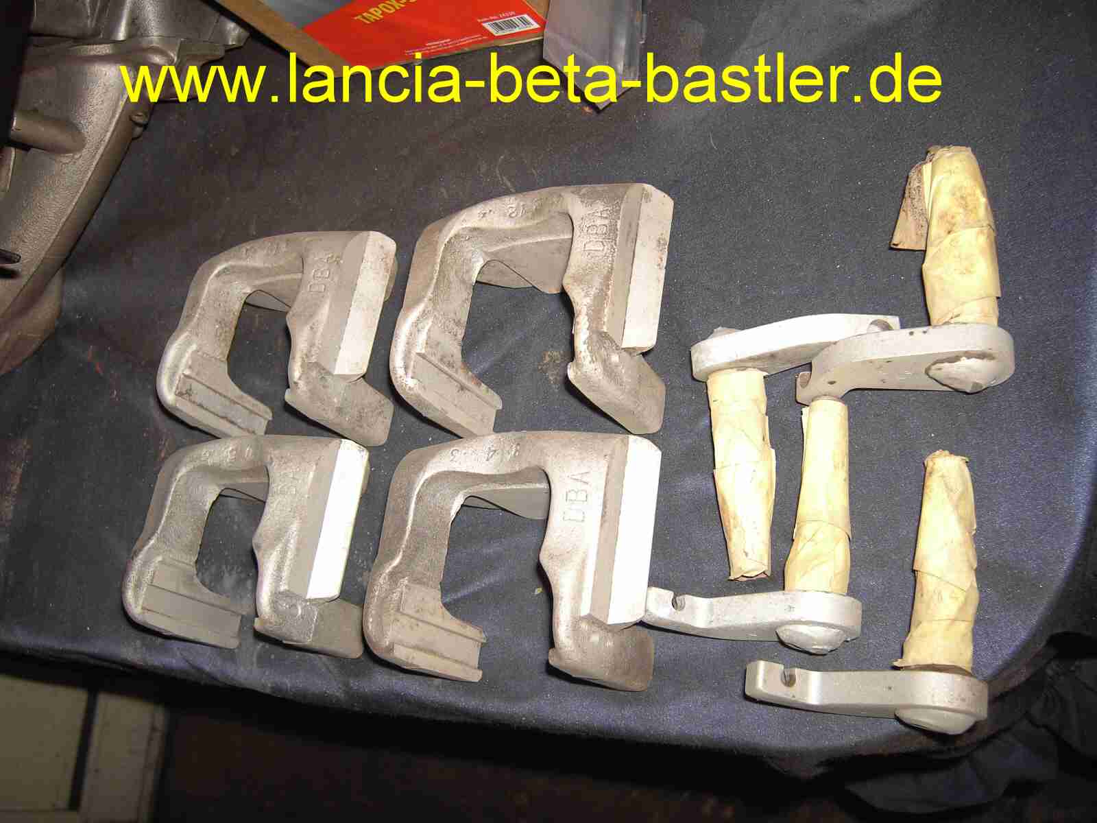 Bremszangenhalter sandgestrahlt Lancia Beta Bremszangenhalter sandgestrahlt Lancia Beta