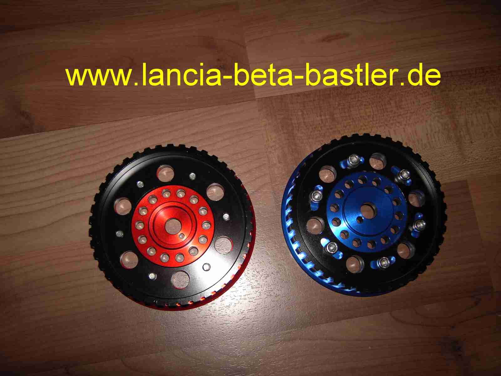 Einstellbare Nockenwellenräder Lancia Beta und Montecarlo Einstellbare Nockenwellenräder Lancia Beta und Montecarlo