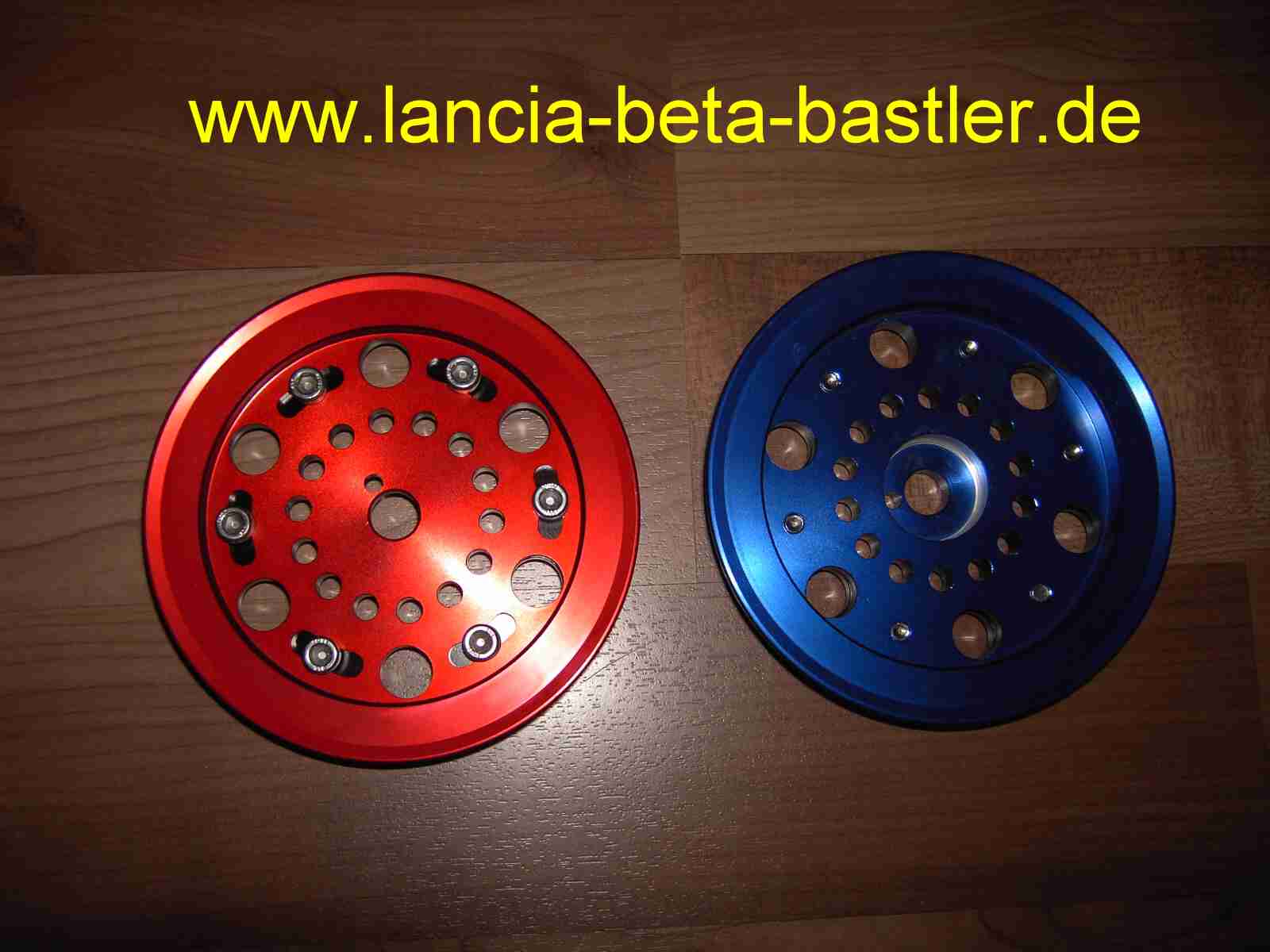 Einstellbare Nockenwellenräder Lancia Beta und Montecarlo 2 Einstellbare Nockenwellenräder Lancia Beta und Montecarlo 2