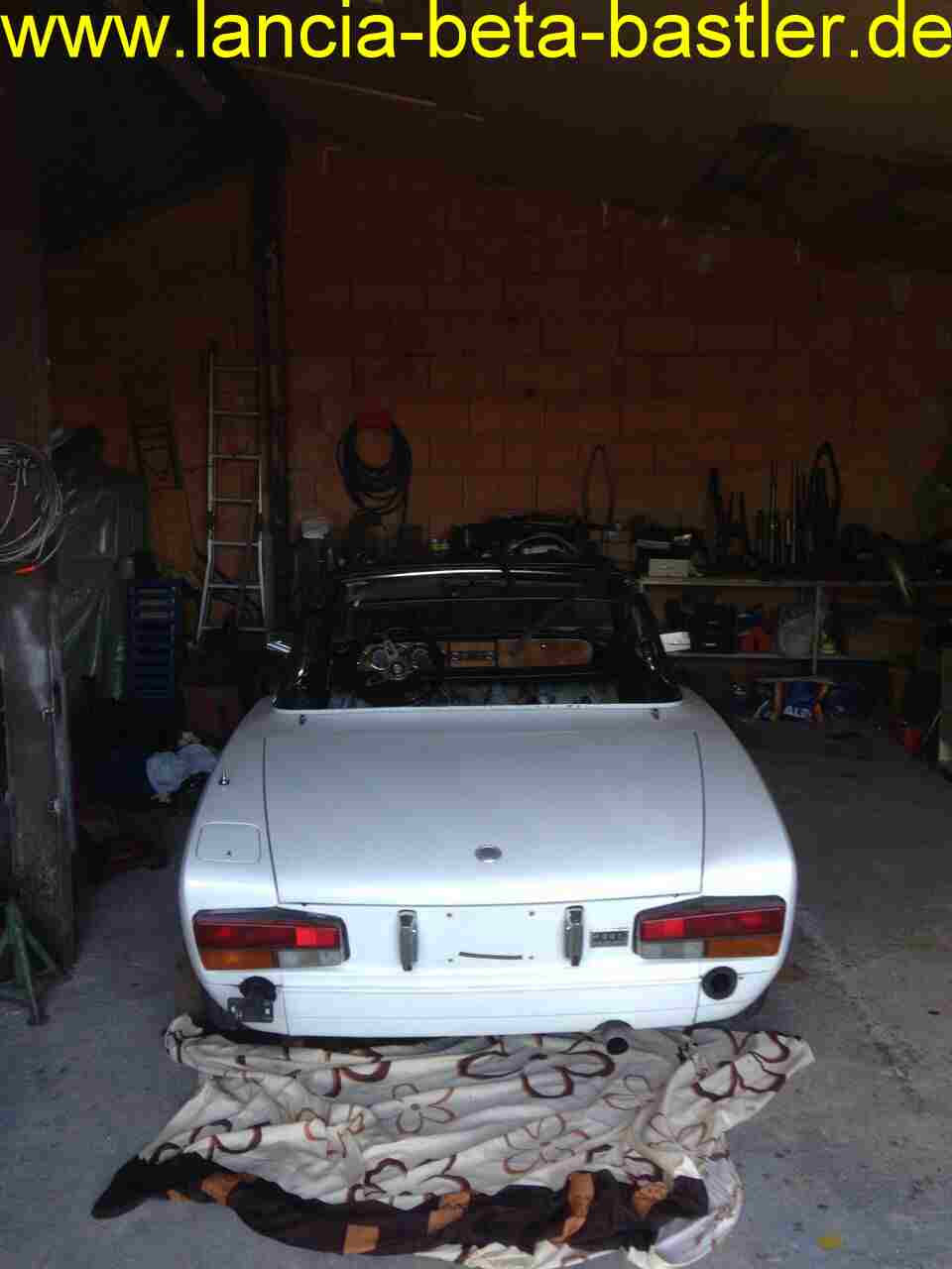 Fiat 124 Spider Heckansicht