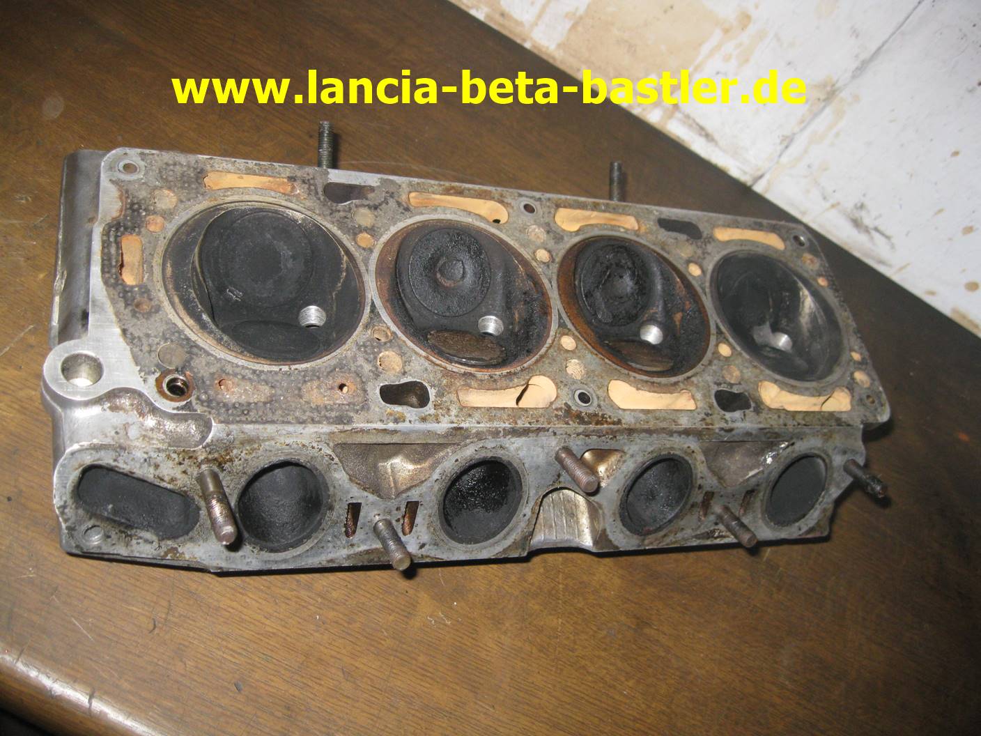 Fiat 124 Spider Zylinderkopf US Ausführung-4 Fiat 124 Spider Zylinderkopf US Ausführung-4
