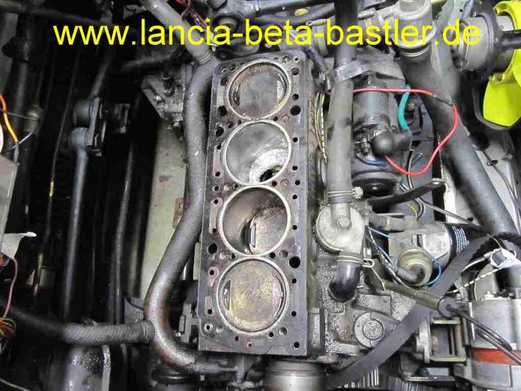 Lancia Beta Coupe Loch im Kolben Lancia Beta Coupe Loch im Kolben