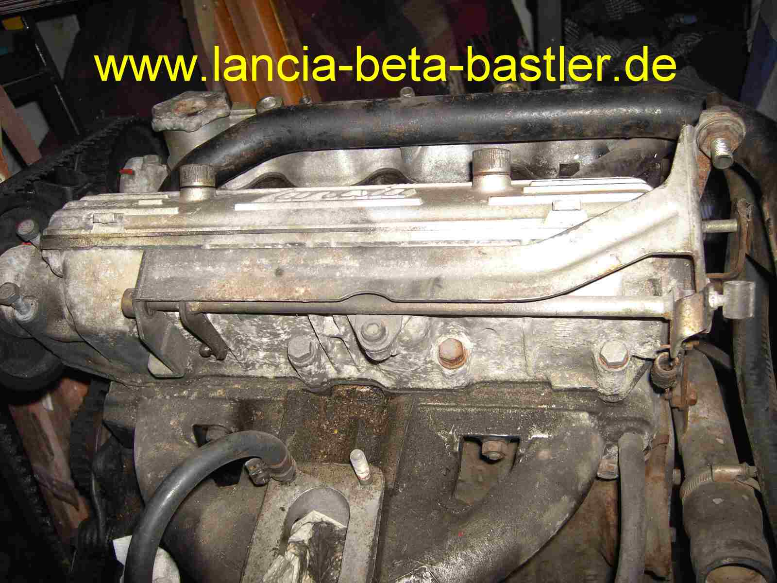 Lancia Beta Vergasergestnge