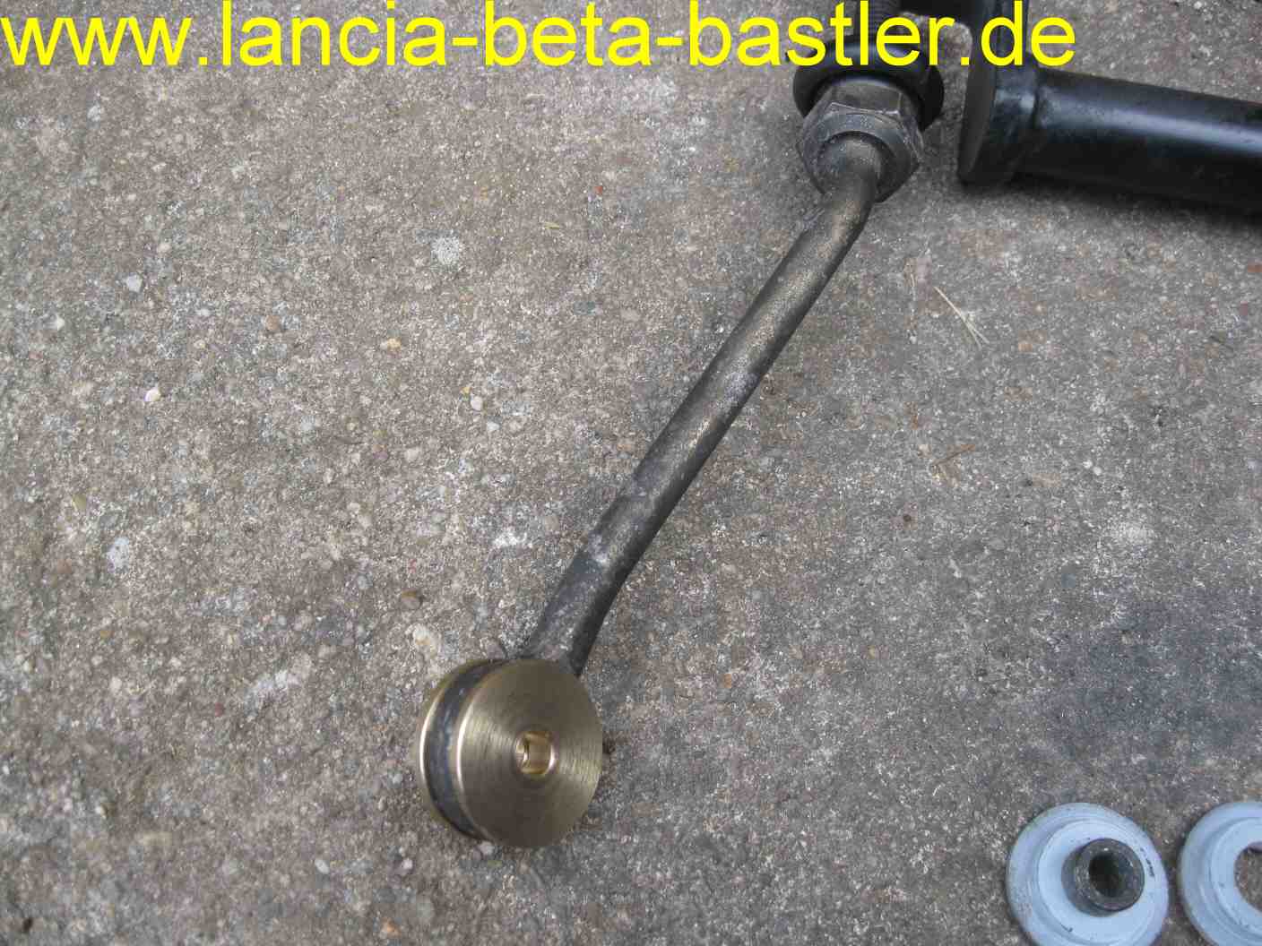 Messing Lagerscheiben für Schaltgestänge Lancia Beta-3 Messing Lagerscheiben für Schaltgestänge Lancia Beta-3
