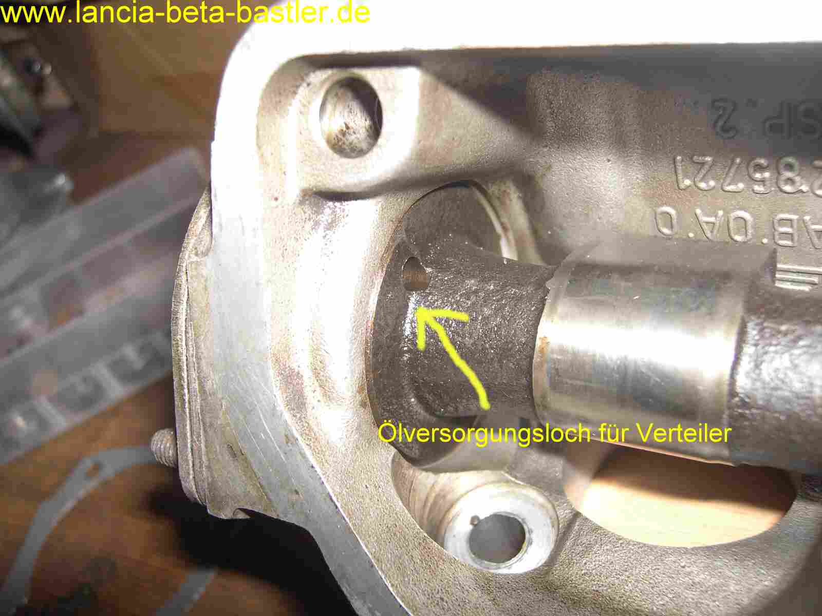 Ölversorgungsloch für Verteiler Ölversorgungsloch für Verteiler