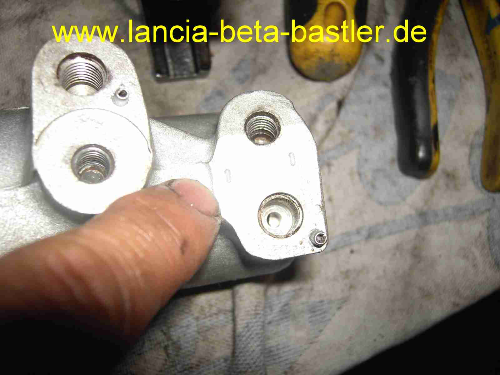 BREMSSCHLAUCH VORNE. VORDERE SCHALTUNG - Lancia Vintage