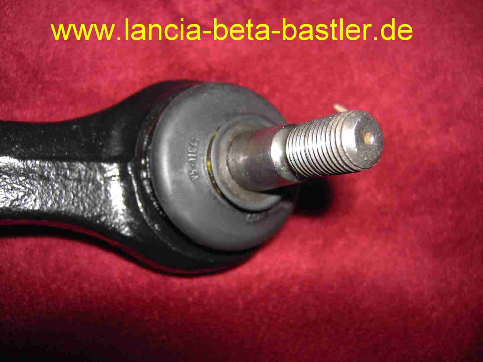 Querlenker vorne Lancia Beta Montecarlo4 Querlenker vorne Lancia Beta Montecarlo4