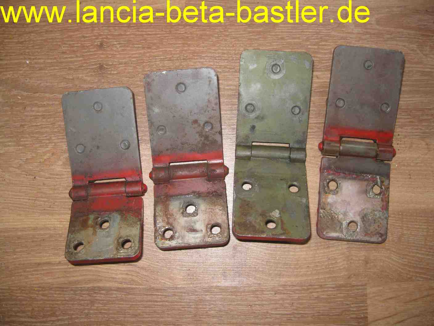Scharniere Tür Lancia Beta-2 Scharniere Tür Lancia Beta-2