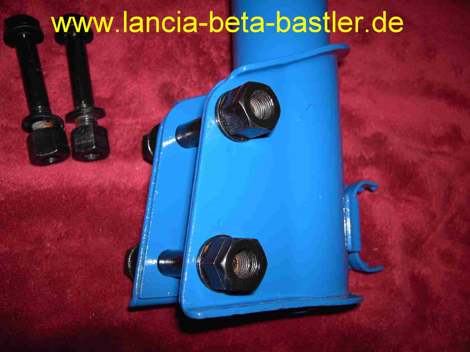 Schrauben Stossdämpfer Lancia Beta4 Schrauben Stossdämpfer Lancia Beta4