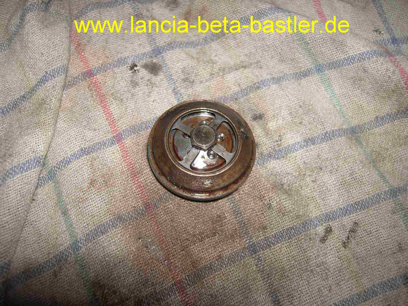Ventil Stossdämpfer Lancia Beta4 Ventil Stossdämpfer Lancia Beta4