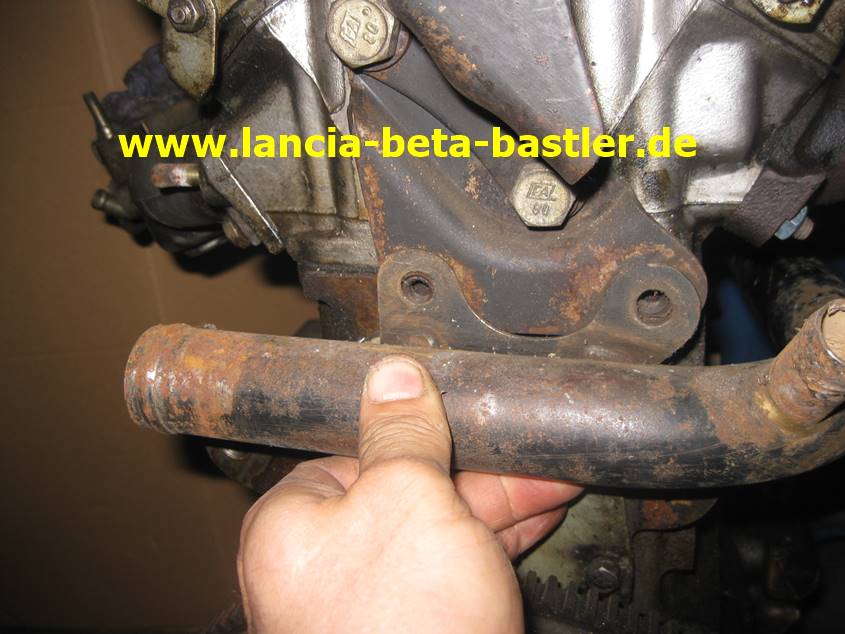 Wasserrohr Lancia Beta 2000 mit Vergaseranschluß-5 Wasserrohr Lancia Beta 2000 mit Vergaseranschluß-5