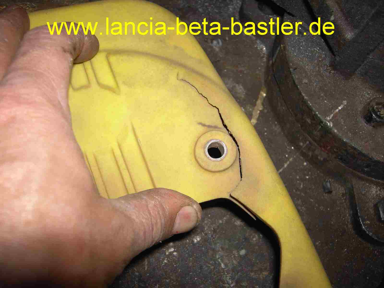 Zahnriemenabdeckung Fiat 124 Zahnriemenabdeckung Fiat 124