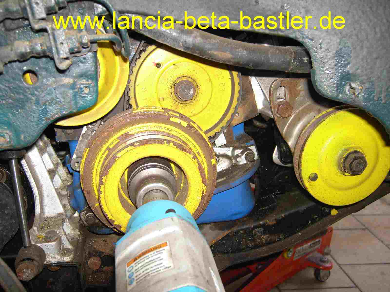 Zahnriemenwechsel Lancia Beta Coupe Zahnriemenwechsel Lancia Beta Coupe
